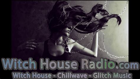 The Distorted and Slowed-Down Aesthetics of Achn Witch House